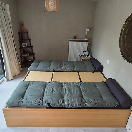 Met Futon Bed & Breakfast Ostend